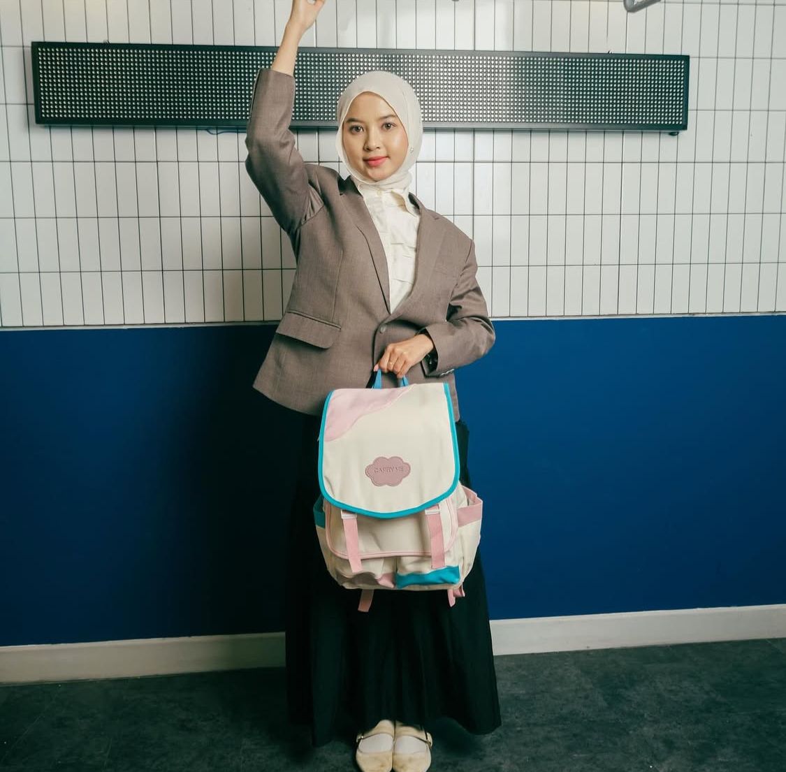 Kerjasama Branding Rifera Management dan Carry Me Bandung